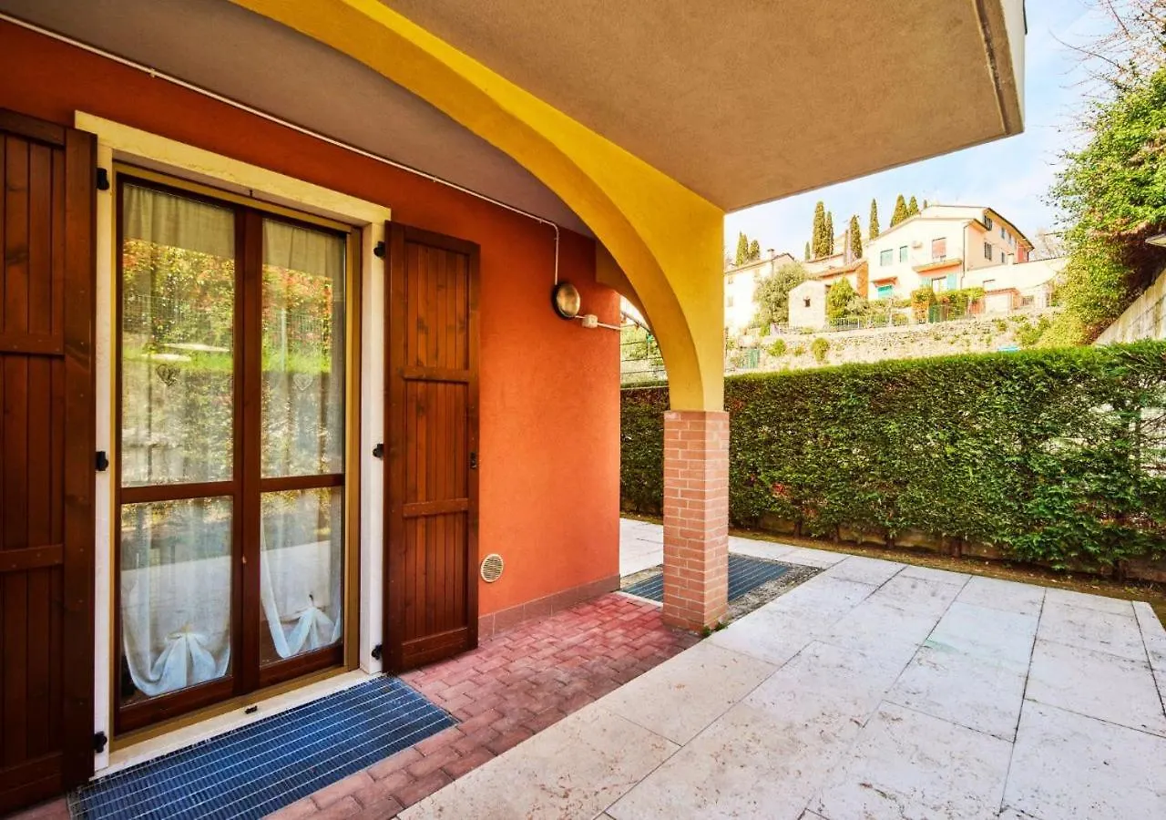 Villa Paola Relax Cola  Italy
